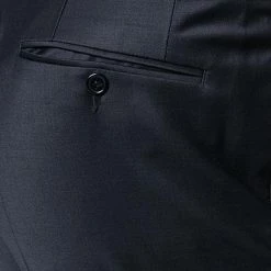 DIGEL Anzug 1009342/120210+114001+164003+190012/20 Anzug mit Weste, Plastron, Einstecktuch, Modern Fit, Schurwolle, Nachtblau 19 DIGEL Anzug 1009342/120210+114001+164003+190012/20 Anzug mit Weste, Plastron, Einstecktuch, Modern Fit, Schurwolle, Nachtblau -Anzüge & Westen Schritte 242665 norm9